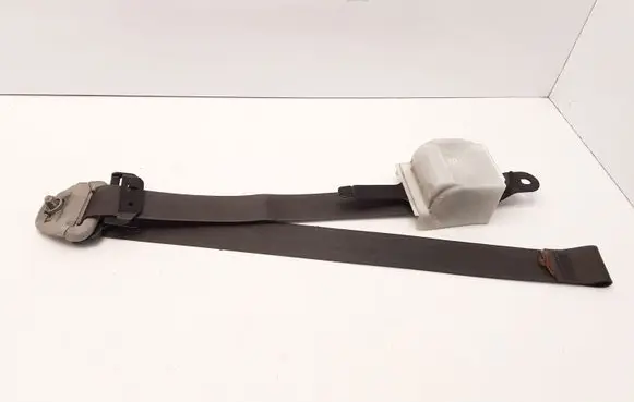 Mitsubishi Colt Front seatbelt ADA7063