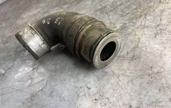 Audi A3 S3 8P Intercooler hose/pipe 038131111b