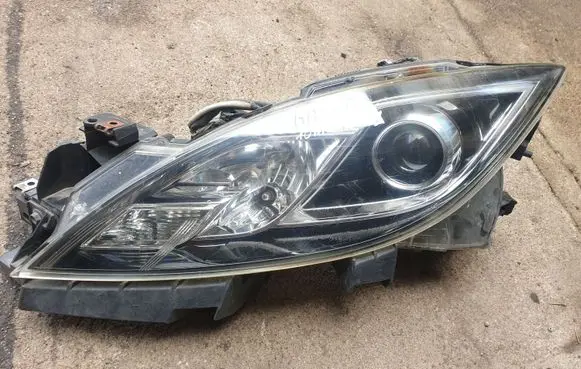 Mazda 6 Headlight/headlamp