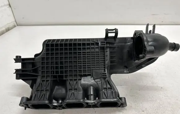 Volkswagen Golf VIII Intake manifold 05C129709B 05C129711B