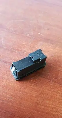 BMW 7 E38 Hazard light switch 8350947
