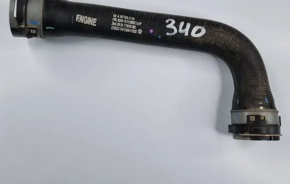 Engine coolant pipe/hose