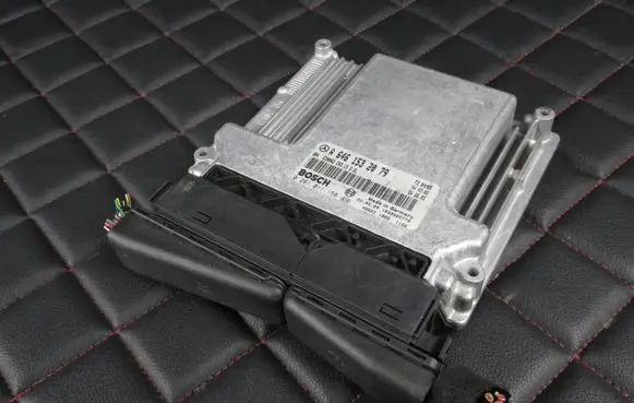 Mercedes-Benz E W211 Engine control unit/module A6461532079 0281011158