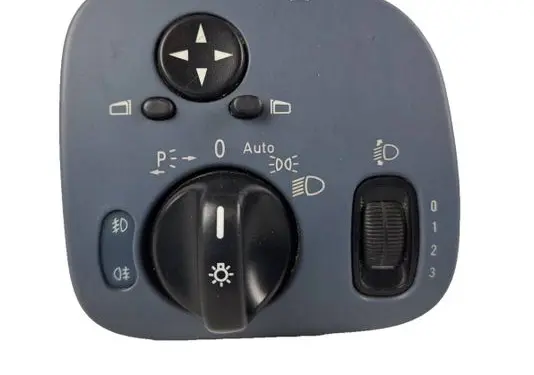 Mercedes-Benz C W203 Light switch A2035450604