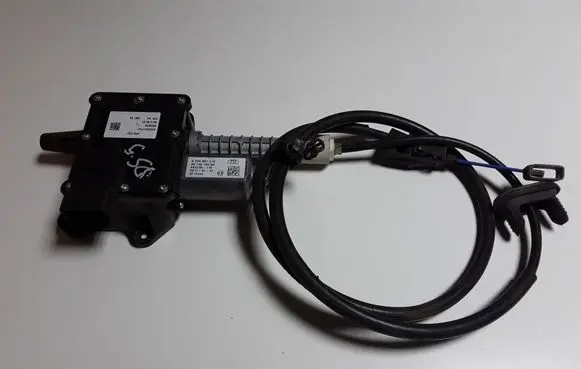 Citroen DS5 Hand brake/parking brake motor 9674619580