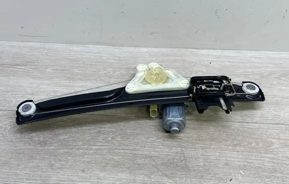 Porsche Panamera (971) Rear door window regulator with motor 971839401B 971839401 971839401A