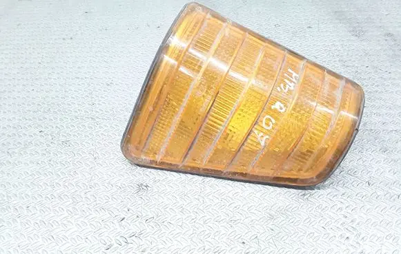Mercedes-Benz 207 310 Front indicator light