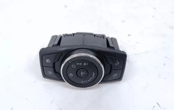 Ford Mondeo MK V Light switch DG9T13D061GDW
