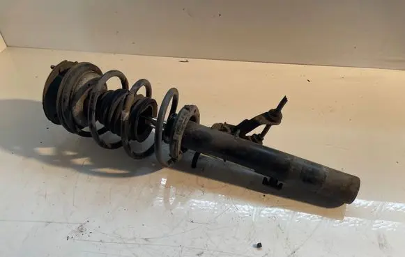 BMW 3 E90 E91 Front shock absorber with coil spring 311403 32L35A 824903002483