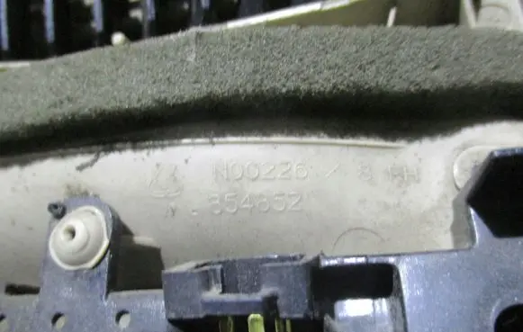 Toyota Corolla E120 E130 Voltmeter N00226854852