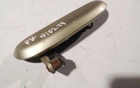 Toyota Yaris Verso Front door exterior handle