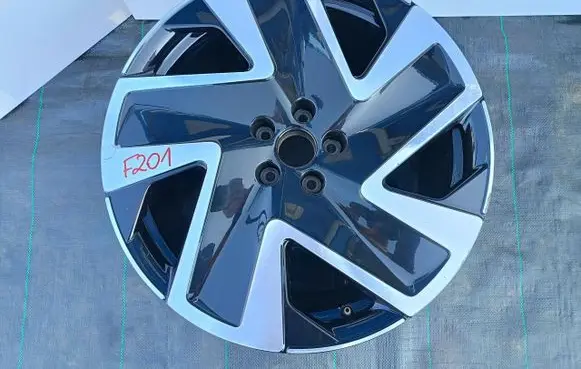 R20 alloy rim