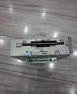 Volvo V50 Radio/CD/DVD/GPS head unit 30752371