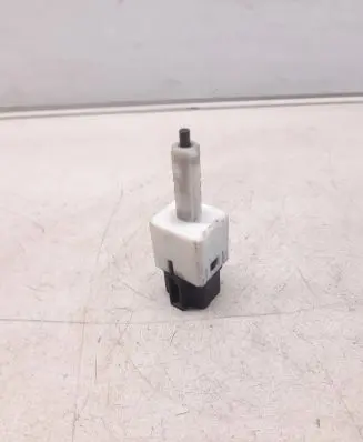 Honda Civic Brake pedal sensor switch M28988