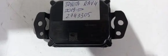 Toyota RAV 4 (XA50) Distronic sensor radar 8821033120 2743305