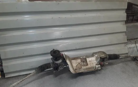 Volkswagen Touran I Steering rack 1K1909144L 1K1423051CG