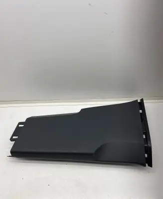 (B) pillar trim (bottom)