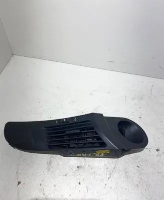 BMW 5 E39 Dashboard side air vent grill/cover trim 8391174