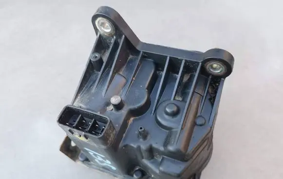 Lexus GX J120 Transfer box differential control unit 3641060083 36410-60080