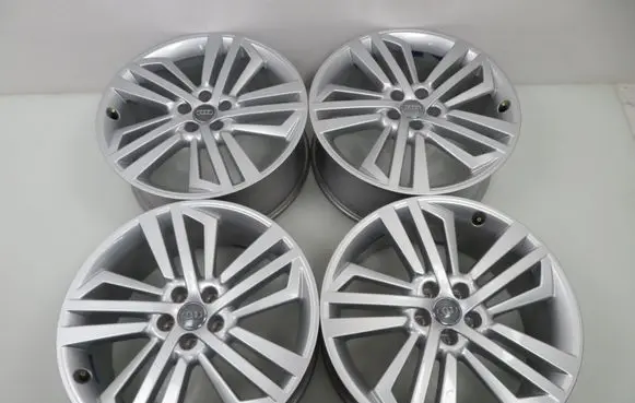 Audi Q5 SQ5 R20 alloy rim 80A601025L
