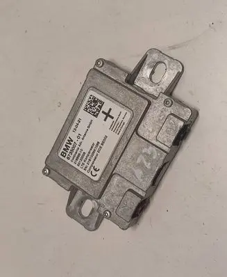 BMW Z4 g29 Aerial antenna amplifier 84108735007 84109358302