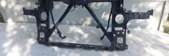 Audi Q7 4L Radiator support slam panel
