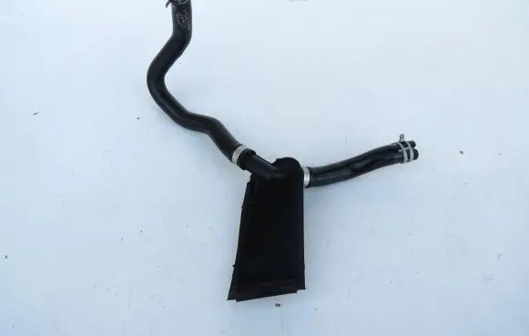 Volvo XC60 Engine coolant pipe/hose 31338712