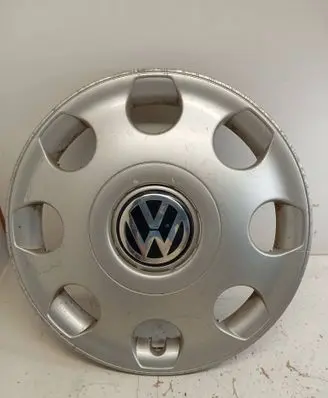 Volkswagen Polo III 6N 6N2 6NF R13 wheel hub/cap/trim 6X0601147A
