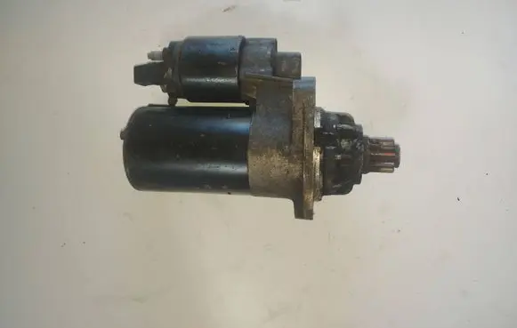 Audi A4 S4 B6 8E 8H Starter motor 0001121022