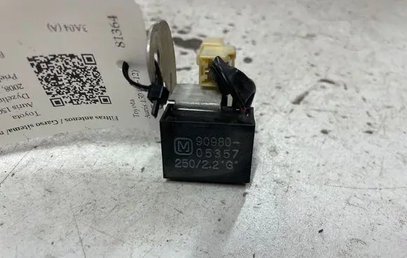 Toyota Auris 150 Aerial antenna filter 9098005357