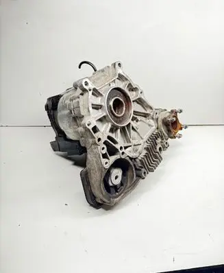 BMW 5 E60 E61 Gearbox transfer box case 7552701 7537077 13774410