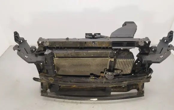 Hyundai Tucson TL Radiator support slam panel 