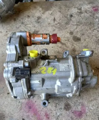 Mercedes-Benz A W177 Air conditioning (A/C) compressor (pump) A0008179006