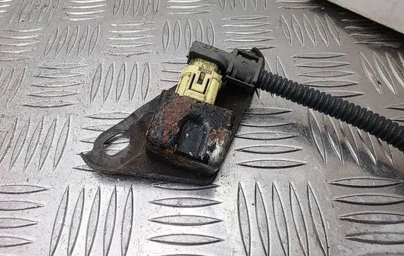 Toyota Corolla Verso E121 Airbag deployment crash/impact sensor 8917413010