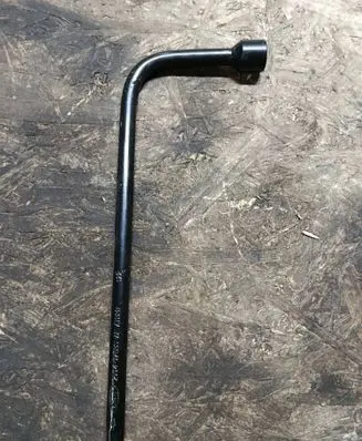 Ford Courier Wheel nut wrench 2T1417035AF