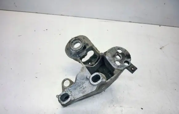 Audi A4 S4 B6 8E 8H Engine mount vacuum valve 8E0199352OK