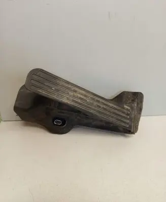 Audi Q3 8U Accelerator throttle pedal 1K2721503AR