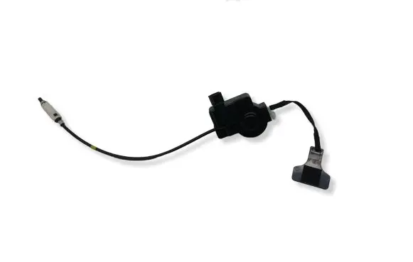 Lexus RX 330 - 350 - 400H Fuel tank cap lock motor 