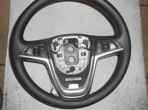 Opel Meriva B Steering wheel 13351023