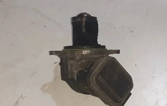 Mercedes-Benz B W245 EGR valve A6401401860