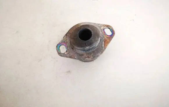 Peugeot 206 Engine mount bracket 96230491 9623049136