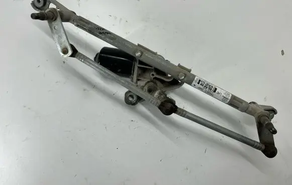 Front wiper linkage and motor