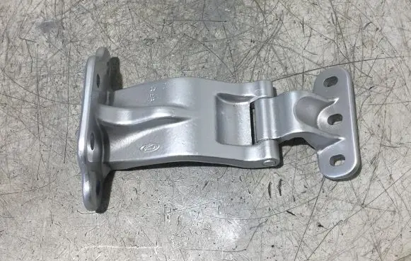Ford Transit Custom Rear door upper hinge
