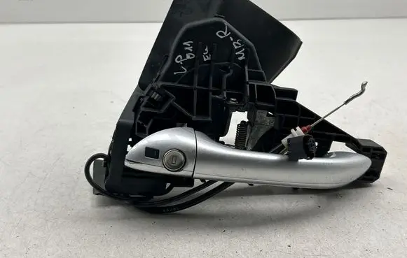 Mercedes-Benz R W251 Front door exterior handle