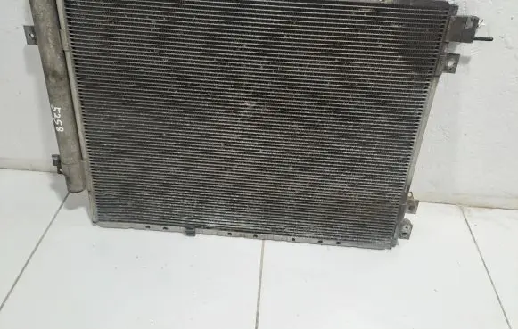 KIA Sorento A/C cooling radiator (condenser) Nocode