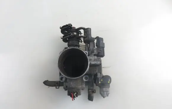 Subaru Forester SF Throttle body valve 0798004040 22627AA060 22650AA180