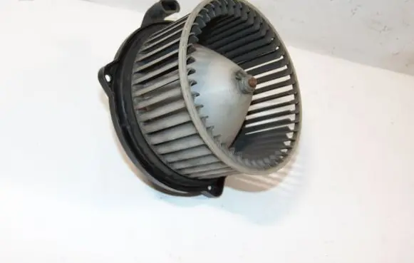 Mazda Demio Heater fan/blower DB0261B10 1940000422