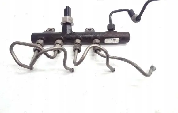 Renault Kadjar Fuel main line pipe H8201225030