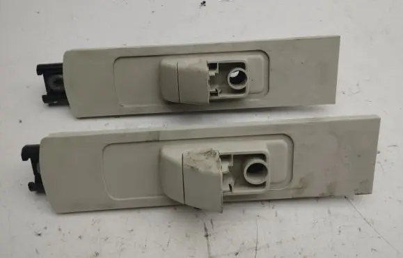 Ford Galaxy Seat belt adjustment rail GG93F602B82AA3AM1