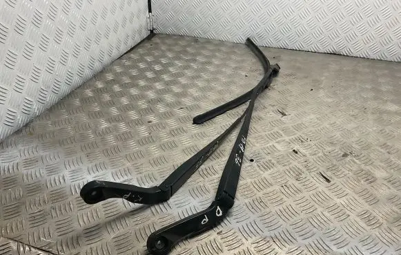 Peugeot Boxer Windshield/front glass wiper blade 